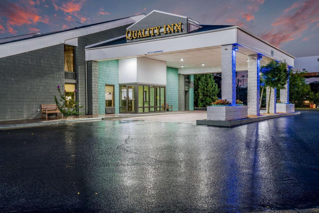 Quality Inn Greenville Near University Exterior foto